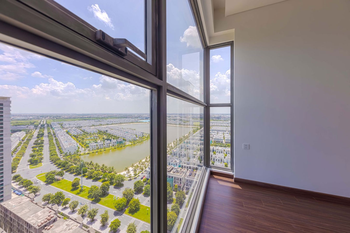 Masteri Waterfront_View Thuc Te Tu Can Ho Da Ban Giao