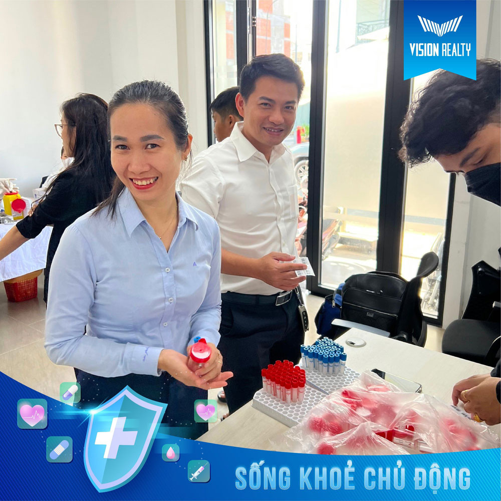 Vision Realty To Chuc Kham Suc Khoa Cho Cbnv Cong Ty_2