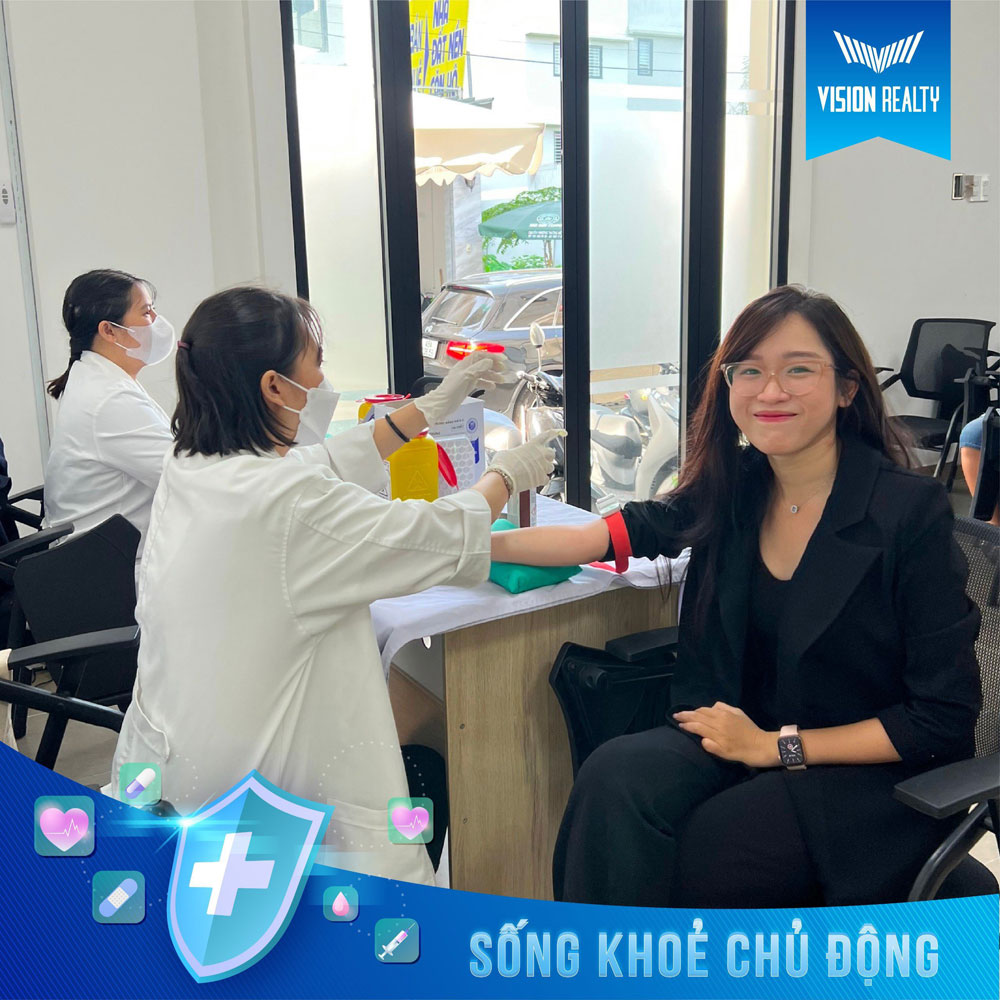 Vision Realty To Chuc Kham Suc Khoa Cho Cbnv Cong Ty_4